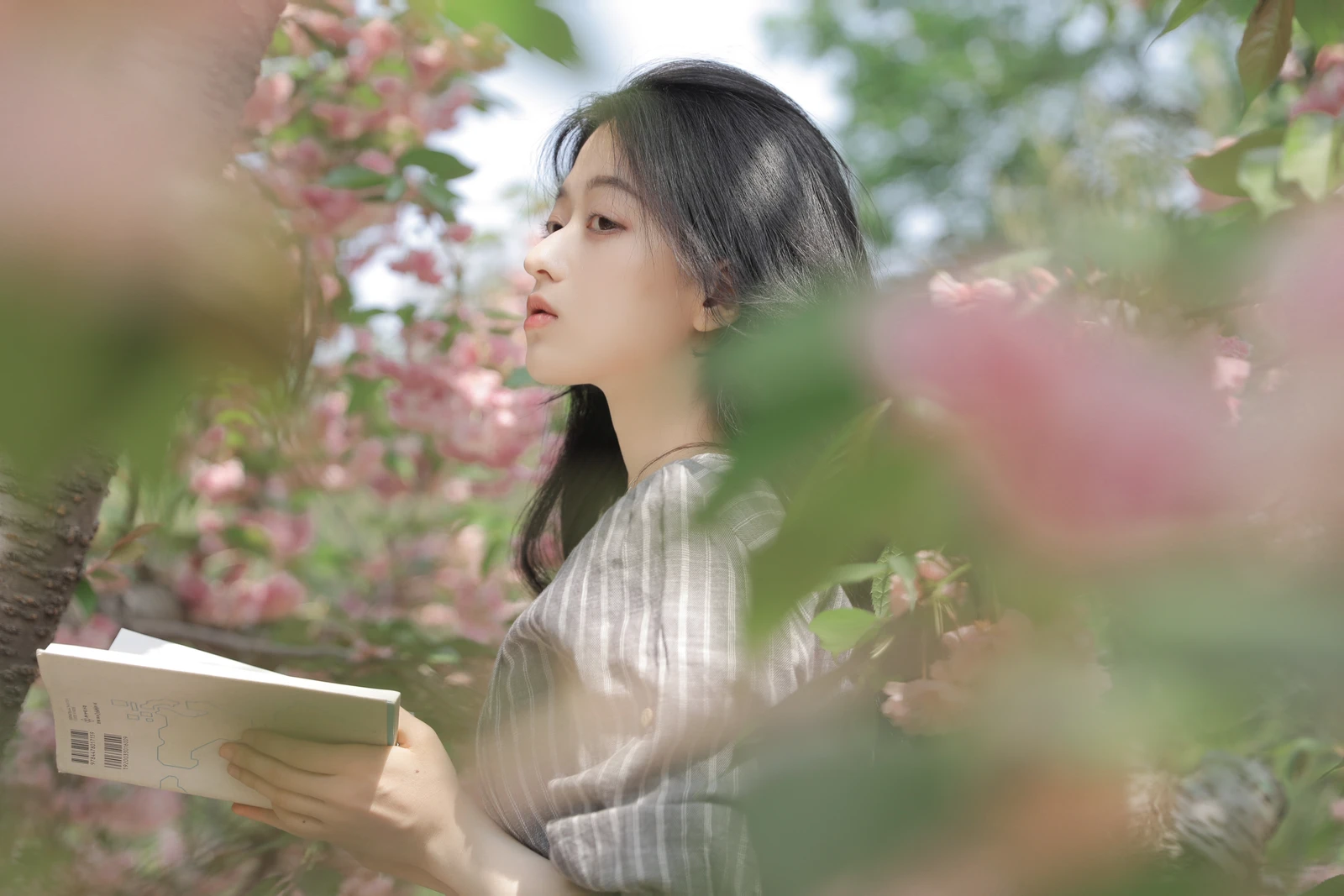 [YITUYU]艺图语-2024.07.17-落花有时-徐嘉悦-[23P-148MB]-3-1.webp